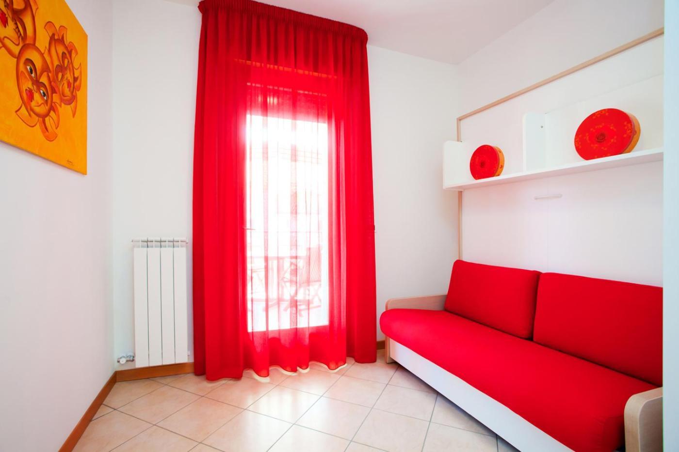 Residence Roberta Con Piscina - Agenzia Cocal 카오를레 외부 사진