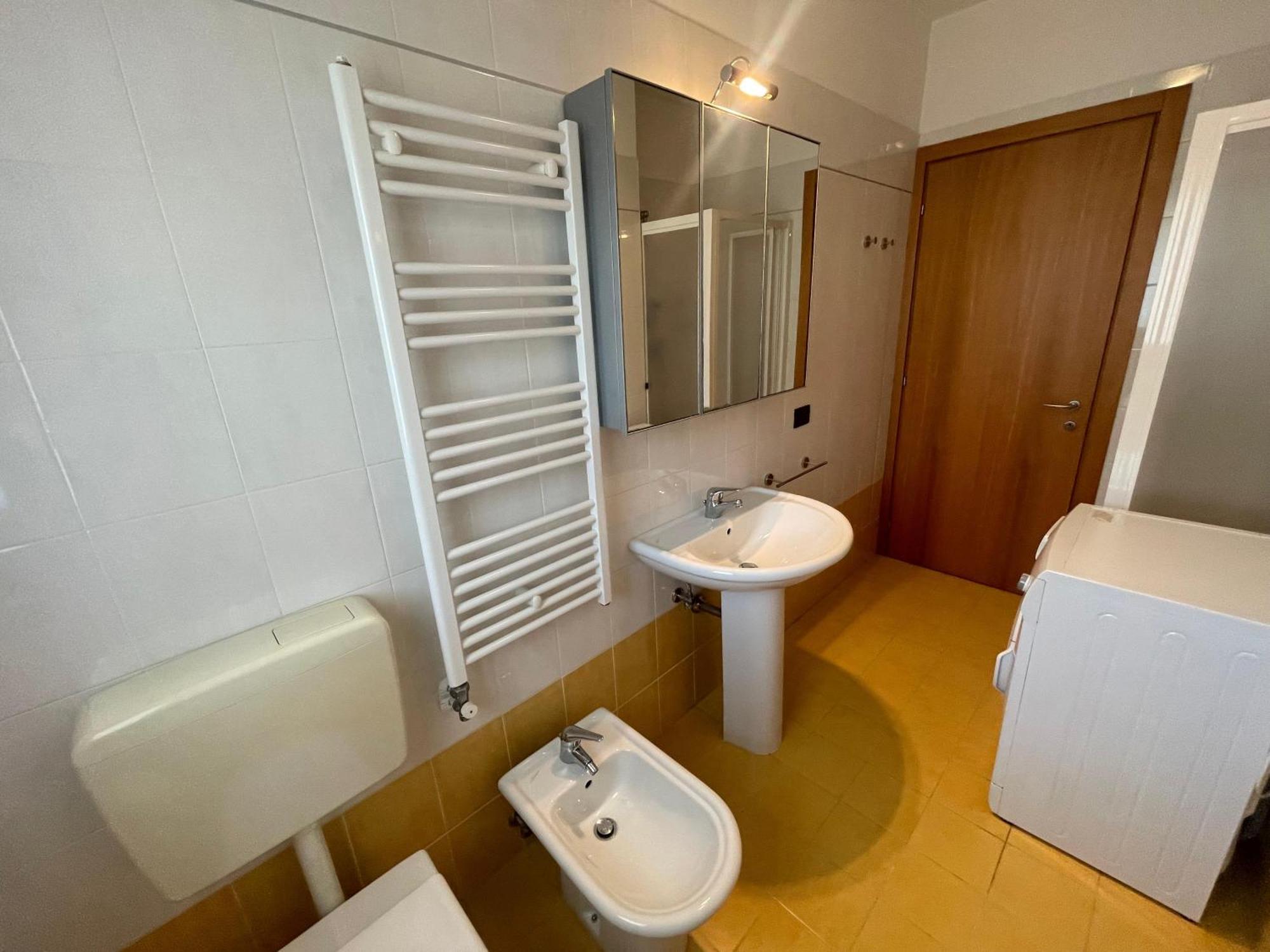 Residence Roberta Con Piscina - Agenzia Cocal 카오를레 외부 사진