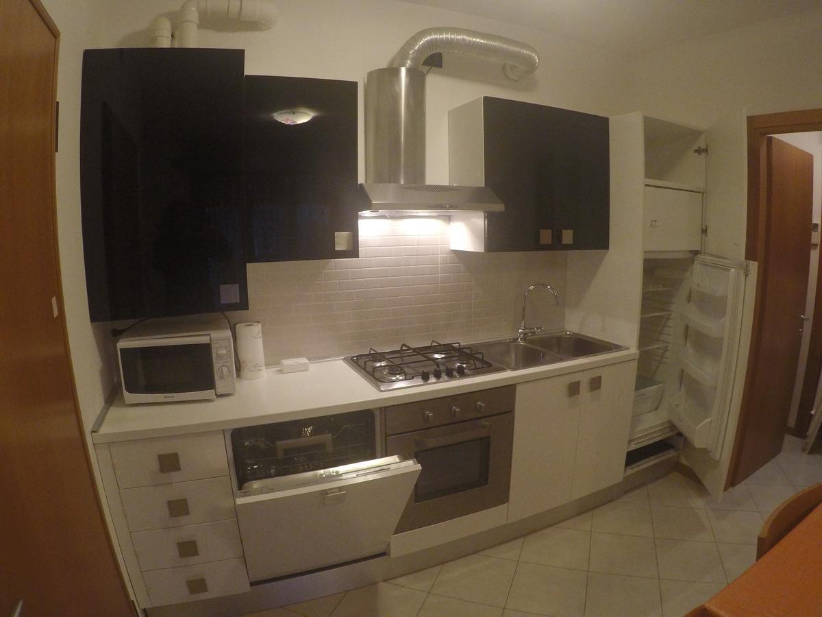 Residence Roberta Con Piscina - Agenzia Cocal 카오를레 외부 사진